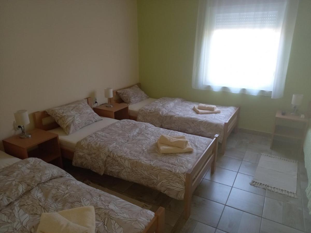 Apartman Fiva Pacir Exterior photo