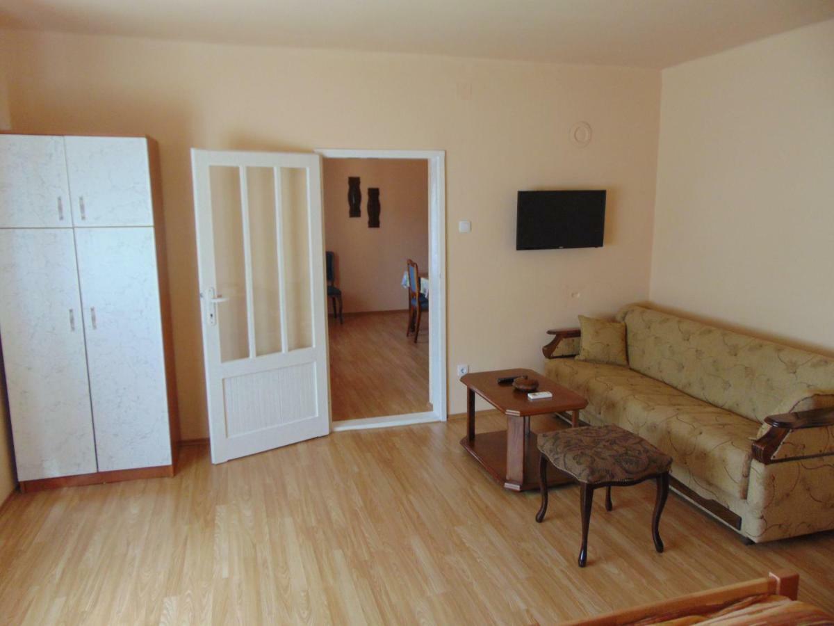 Apartman Fiva Pacir Exterior photo
