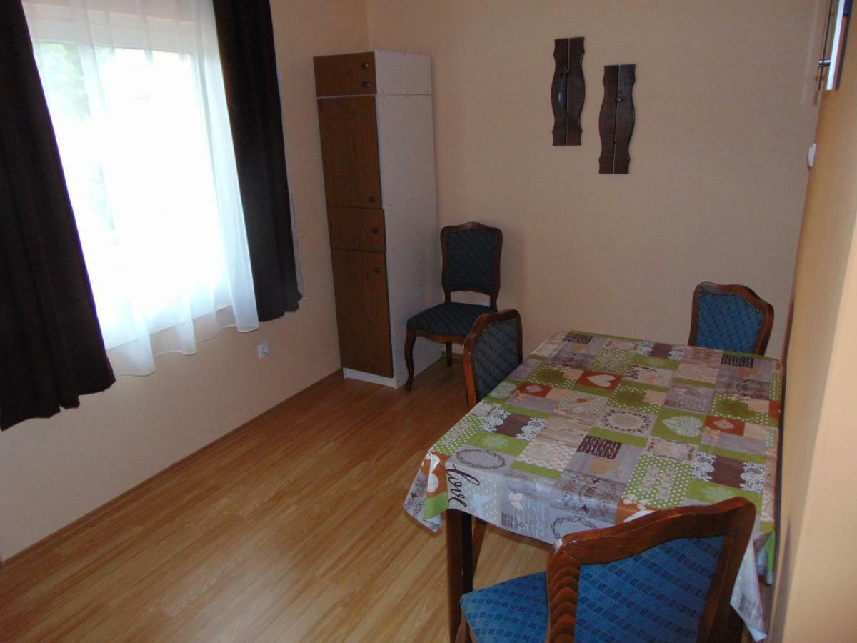 Apartman Fiva Pacir Exterior photo