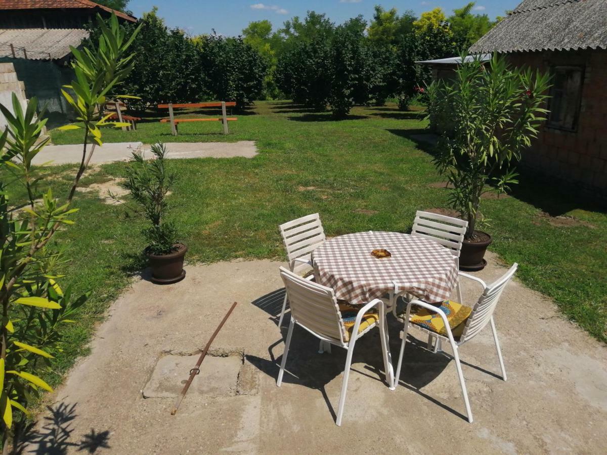 Apartman Fiva Pacir Exterior photo
